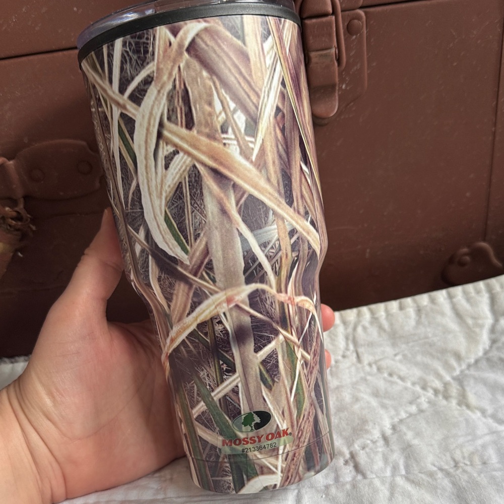 Camouflage Tumbler Mossy Oak coffee cup